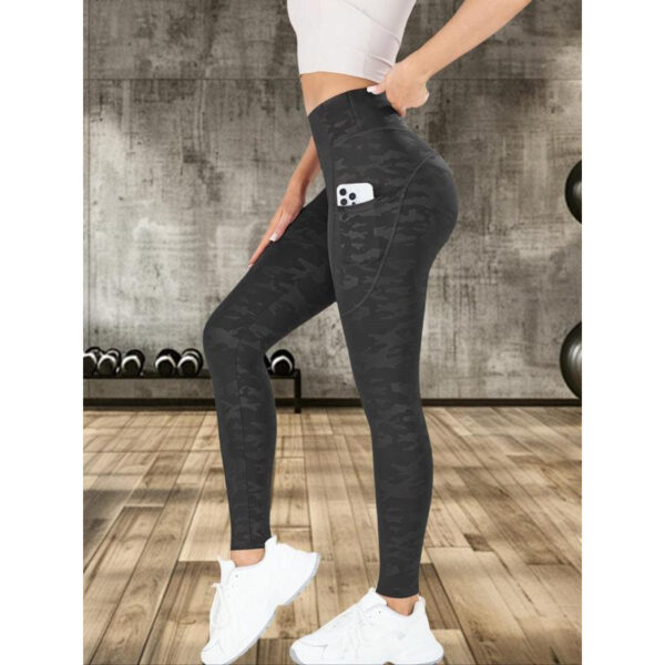 c03-5-1.jpg High-Waist Camo Yoga Leggings – Quick-Dry Slim Fit 7/8 Length with Pockets OEM Wholesale