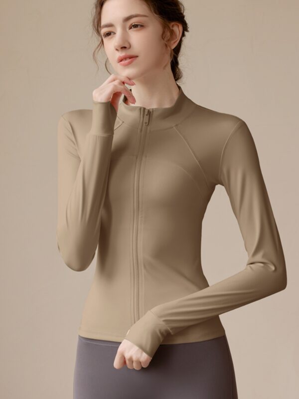 c04-17-1.jpg Slim-Fit Zip-Up Yoga Jacket – High-Stretch Long-Sleeve Waist-Tie Workout Cardigan (0556) OEM Wholesale