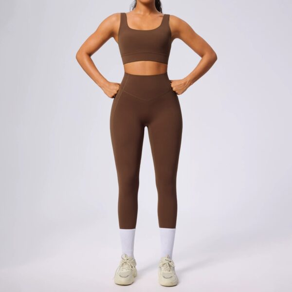 c08-8-1.jpg Slim-Fit Tummy-Control Yoga 2-Piece Set – Pockets High-Waisted Workout Set (OEM / Wholesale)