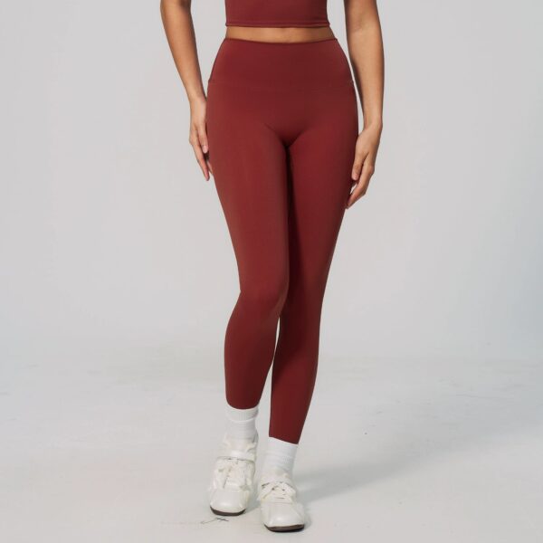 c11-2-1.jpg High-Waisted Scrunch-Bum Quick-Dry Yoga Leggings – Seamless Tummy Control (OEM / Wholesale)