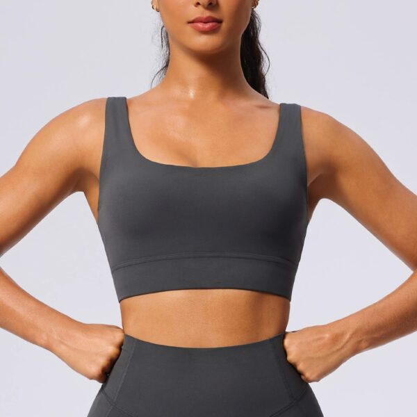 c17-4-1.jpg Slim-Fit Tummy-Control Yoga 2-Piece Set – Pockets High-Waisted Workout Set (OEM / Wholesale)
