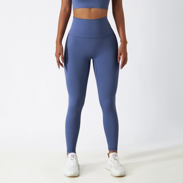 c18-1.jpg High-Waisted Scrunch-Bum Quick-Dry Yoga Leggings – Seamless Tummy Control (OEM / Wholesale)