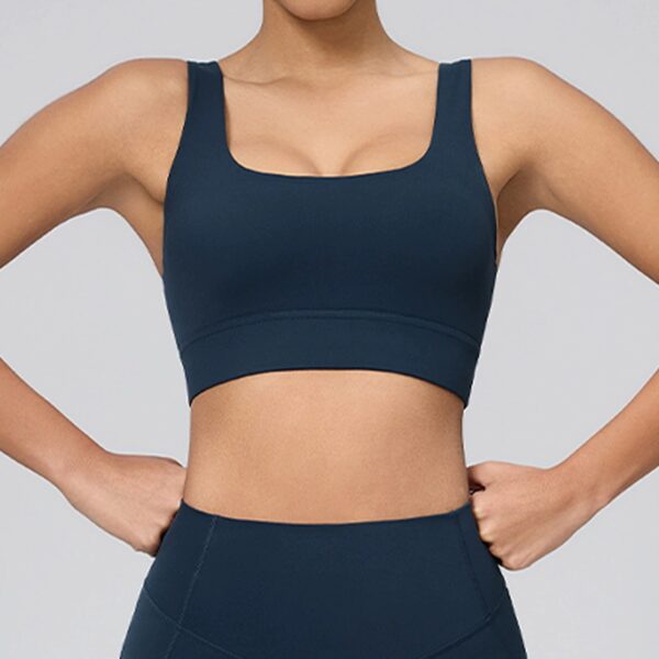 c18-4-1.jpg Slim-Fit Tummy-Control Yoga 2-Piece Set – Pockets High-Waisted Workout Set (OEM / Wholesale)