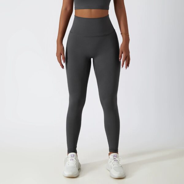 c19-1.jpg High-Waisted Scrunch-Bum Quick-Dry Yoga Leggings – Seamless Tummy Control (OEM / Wholesale)