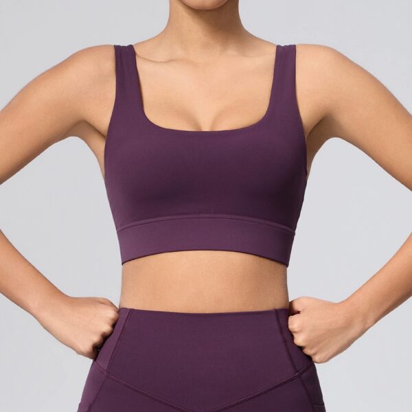 c19-4-1.jpg Slim-Fit Tummy-Control Yoga 2-Piece Set – Pockets High-Waisted Workout Set (OEM / Wholesale)