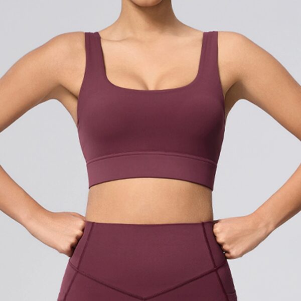 c20-3-1.jpg Slim-Fit Tummy-Control Yoga 2-Piece Set – Pockets High-Waisted Workout Set (OEM / Wholesale)