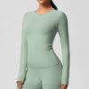 img_028-1.jpg Long-Sleeve Yoga Top – Soft Stretch Workout Top (7102 Series) OEM Wholesale